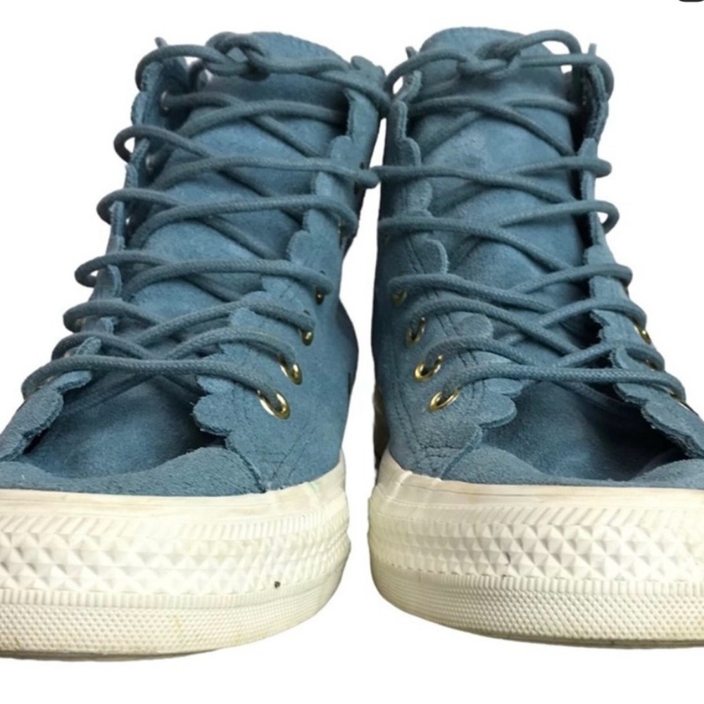 MOVING SALE!  Chuck Taylor All Star Blue Frilly Thrills Sneakers 8.5/39 - Picture 3 of 9